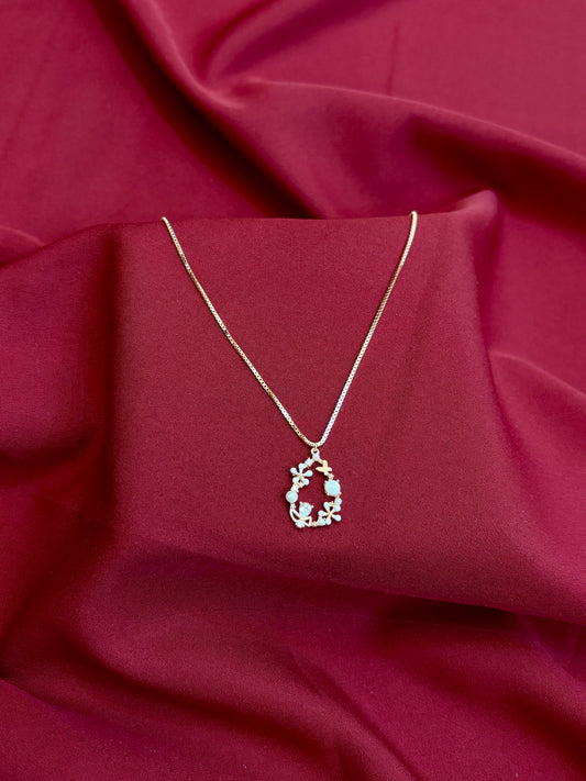 Floral Wreath Rose-Gold Pendant - Eraya Jewellery