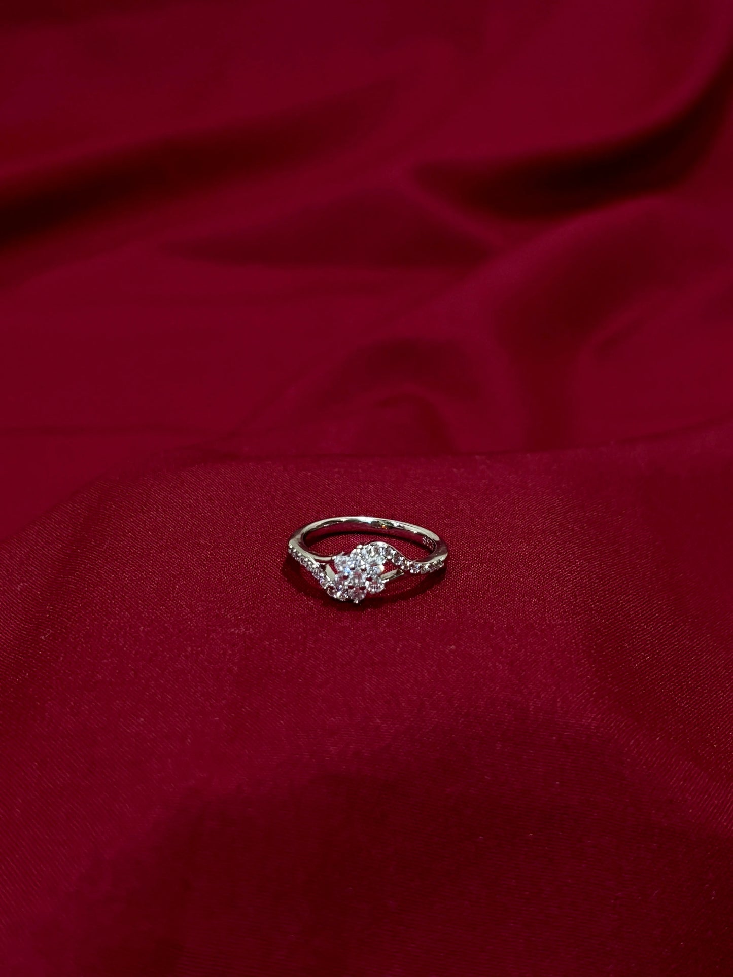 Intertwined Floral Crystal Ring - Eraya Jewellery